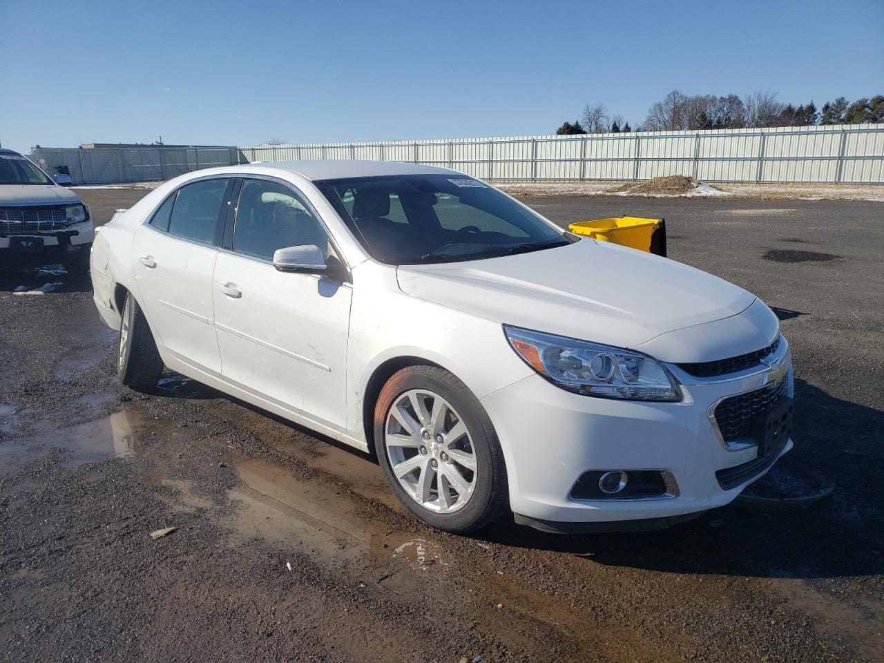 CHEVROLET MALIBU 2LT 2015 with VIN 1G11D5SL6FF355055 - Photo from auction