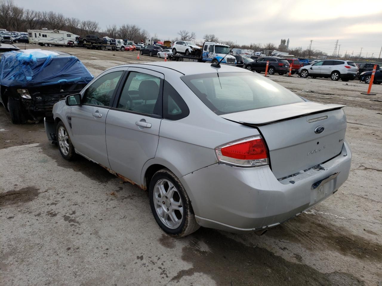 Photo 3 from auction – 2008 FORD FOCUS SE with VIN 1FAHP35N88W231425