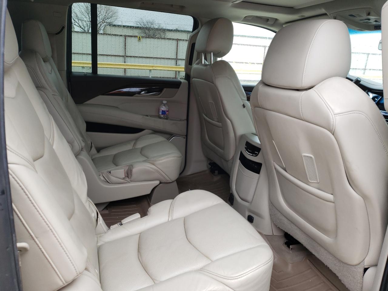 Photo 6 from auction – 2017 CADILLAC ESCALADE E with VIN 1GYS4JKJ6HR272174