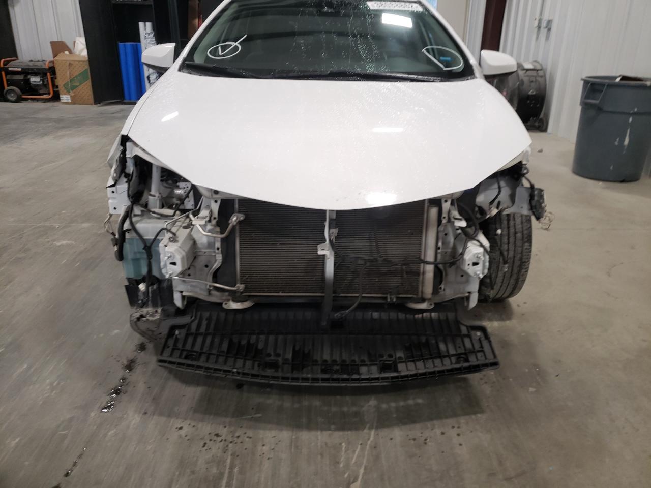 Photo 9 from auction – 2017 TOYOTA COROLLA L with VIN 2T1BURHE5HC829374