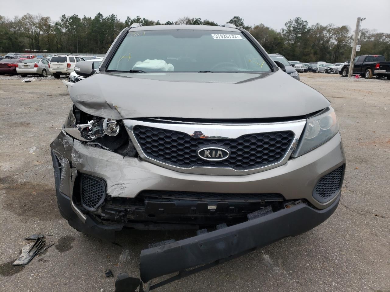 Photo 9 from auction – 2013 KIA SORENTO LX with VIN 5XYKT4A24DG344955