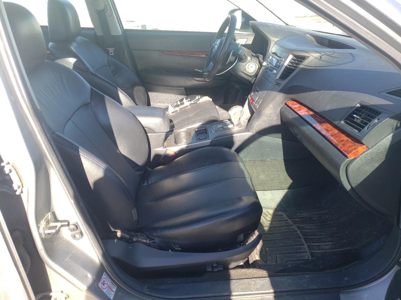 Foto 5 de la subasta – 2011 SUBARU LEGACY 2.5 con VIN 4S3BMBK68B3249562