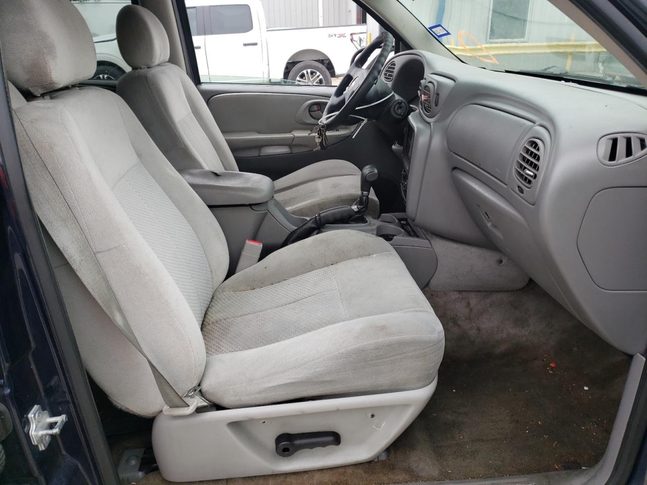Photo 5 from auction – 2008 CHEVROLET TRAILBLAZE with VIN 1GNDT13S182141727