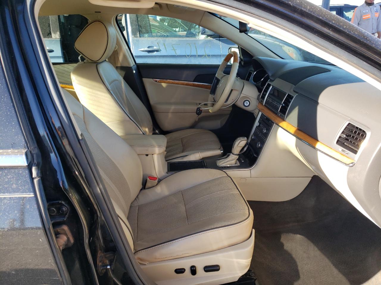 Photo 5 from auction – 2012 LINCOLN MKZ with VIN 3LNHL2GC1CR833327