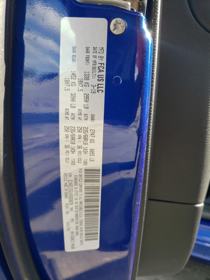 Photo 10 from auction – 2019 CHRYSLER PACIFICA T with VIN 2C4RC1FG1KR669878