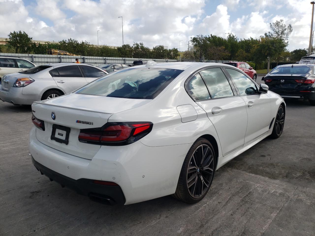 Photo 4 from auction – 2021 BMW M550XI with VIN WBA13BK0XMCF87056