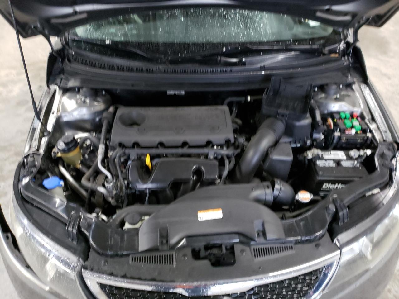 Photo 7 from auction – 2012 KIA FORTE SX with VIN KNAFW5A36C5596105