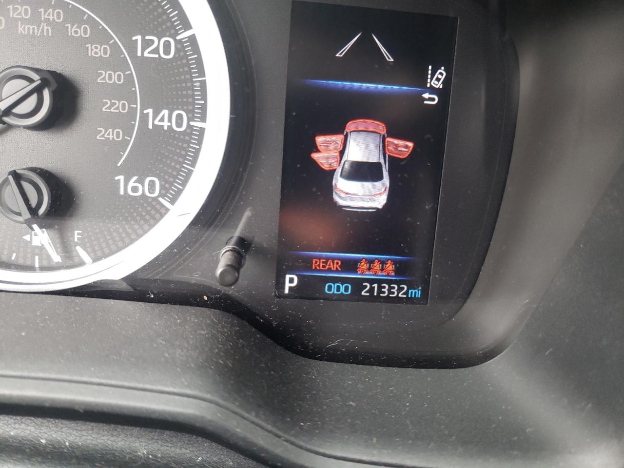 Photo 8 from auction – 2020 TOYOTA COROLLA LE with VIN 5YFEPRAE8LP029613