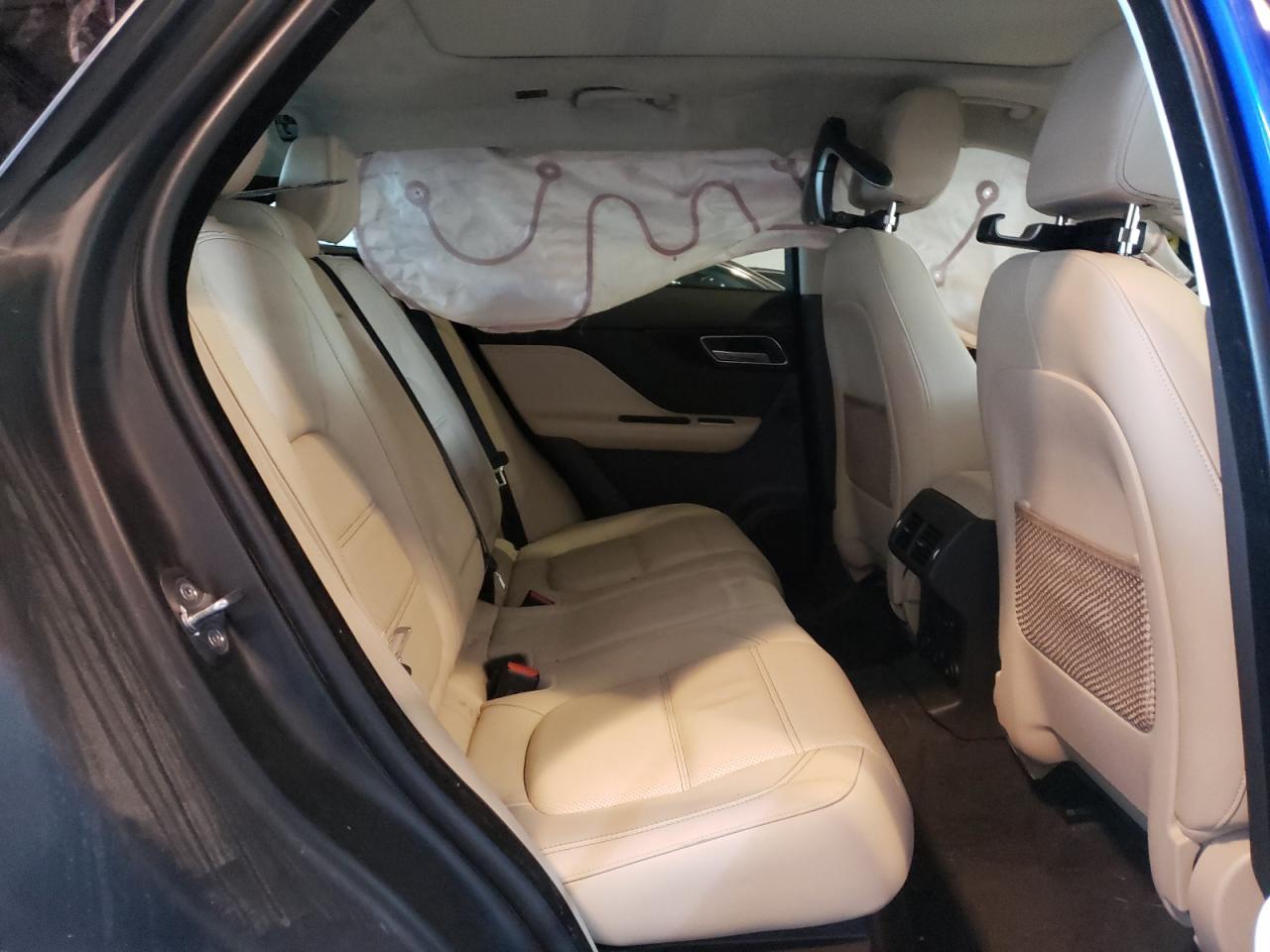 Photo 6 from auction – 2019 JAGUAR F-PACE PRE with VIN SADCK2GX6KA601324