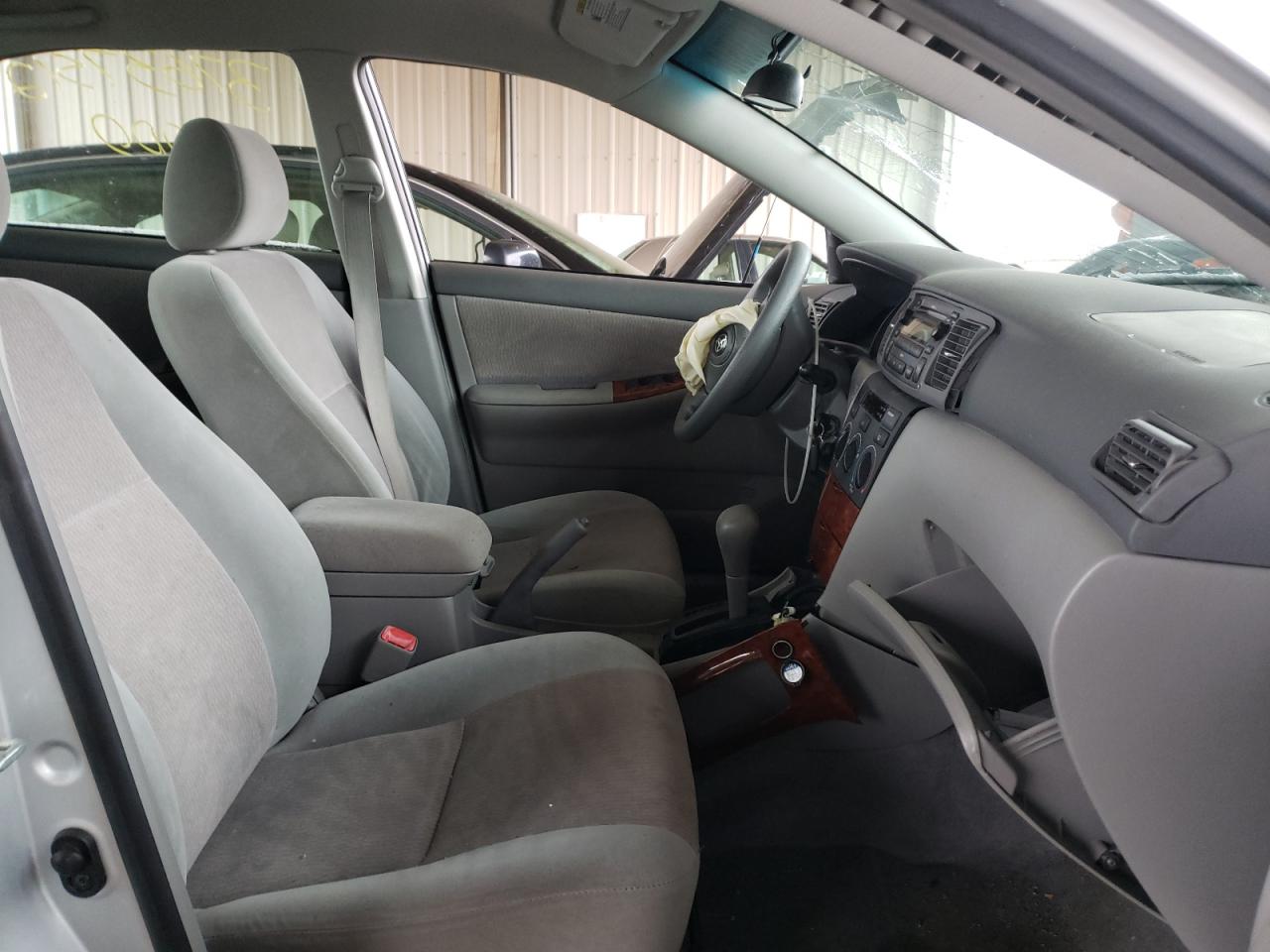 Photo 5 from auction – 2007 TOYOTA COROLLA CE with VIN JTDBR32E670132117