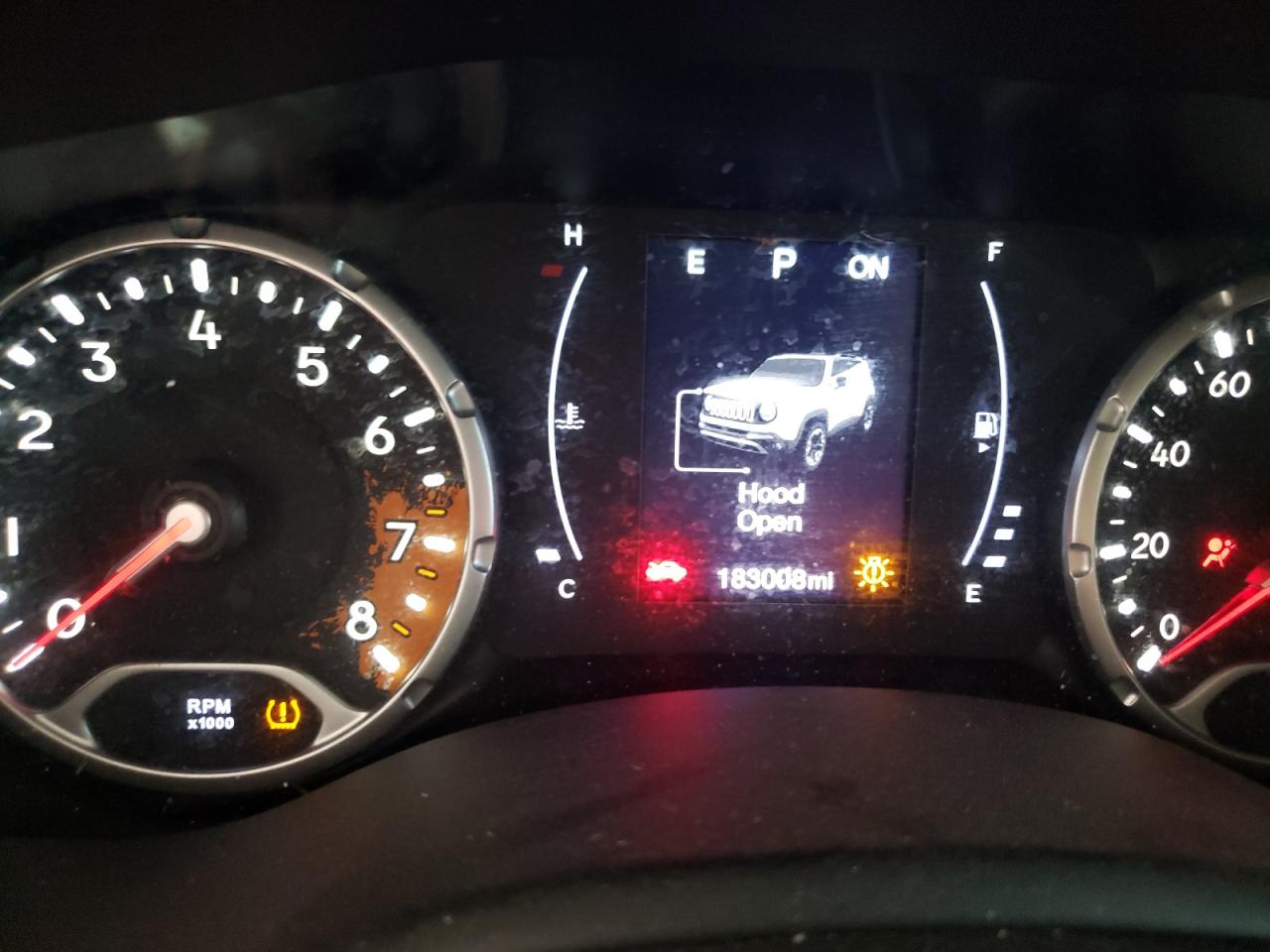 Photo 8 from auction – 2018 JEEP RENEGADE L with VIN ZACCJABB5JPH88672