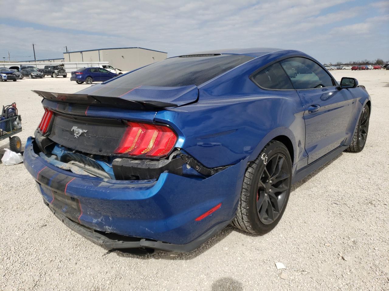 Photo 9 from auction – 2018 FORD MUSTANG with VIN 1FA6P8TH6J5128890
