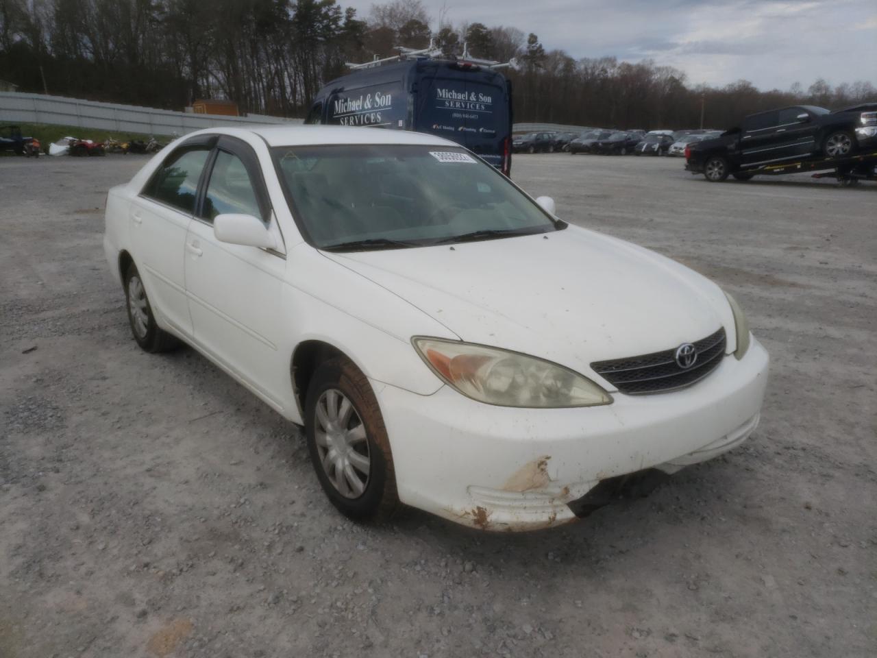 TOYOTA CAMRY LE 2004 with VIN 4T1BE32K84U337911 - Photo from auction