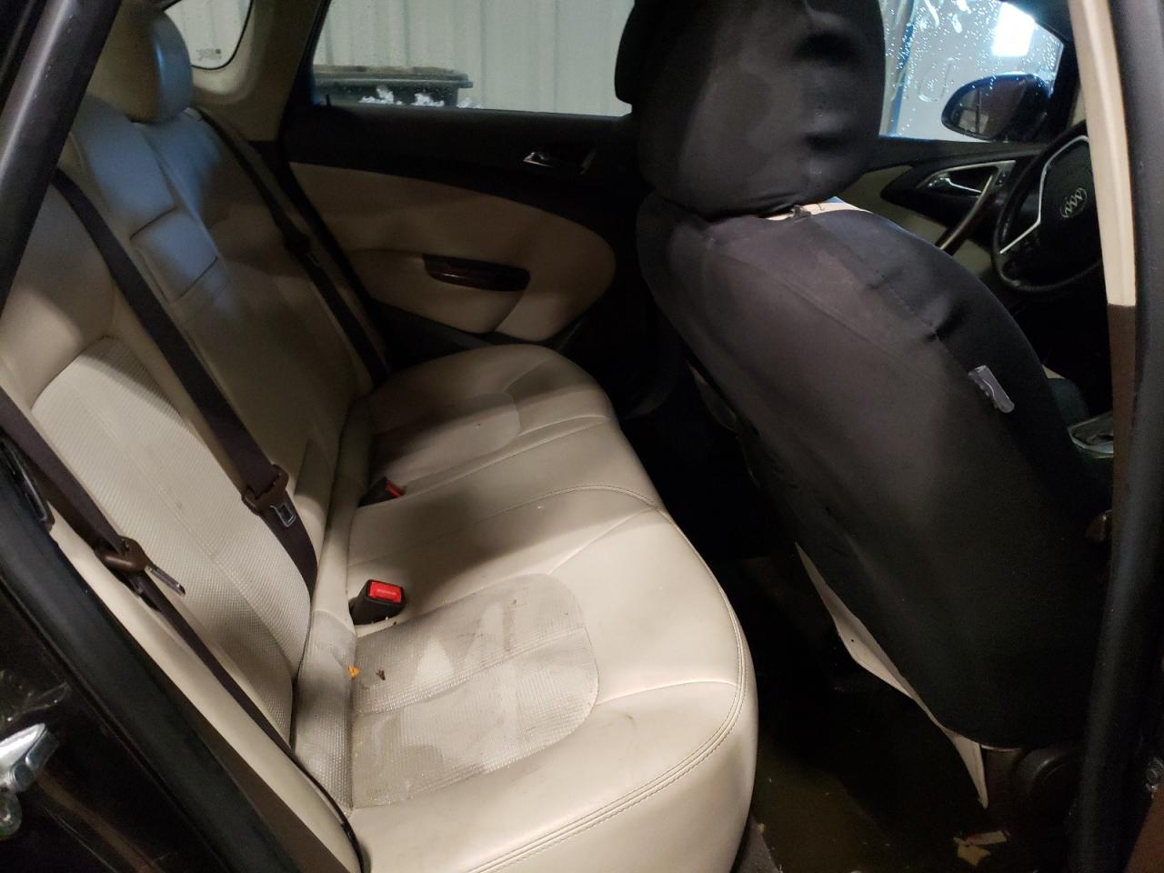 Photo 6 from auction – 2014 BUICK VERANO with VIN 1G4PP5SK4E4101012