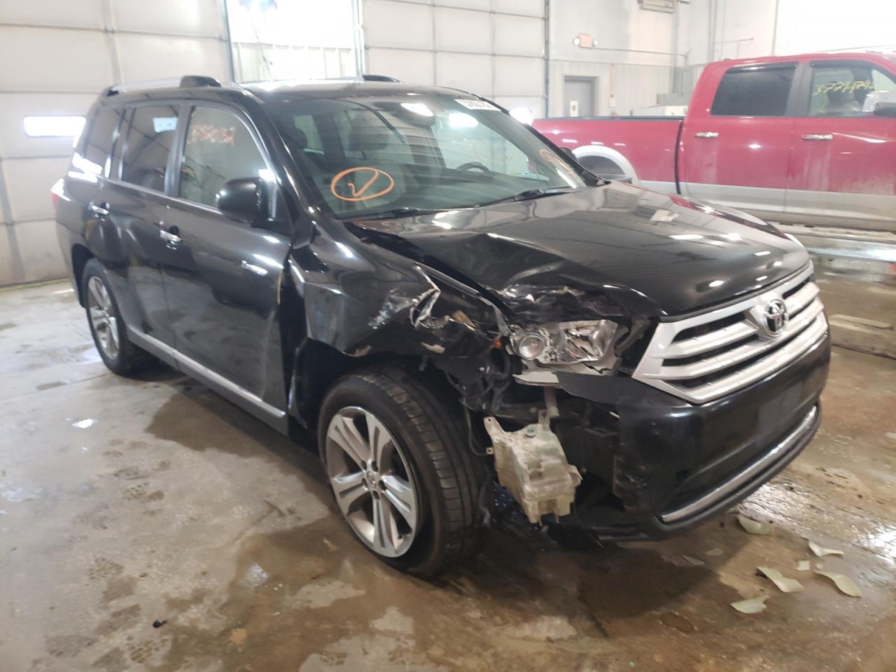TOYOTA HIGHLANDER 2011 with VIN 5TDDK3EH1BS070540 - Photo from auction