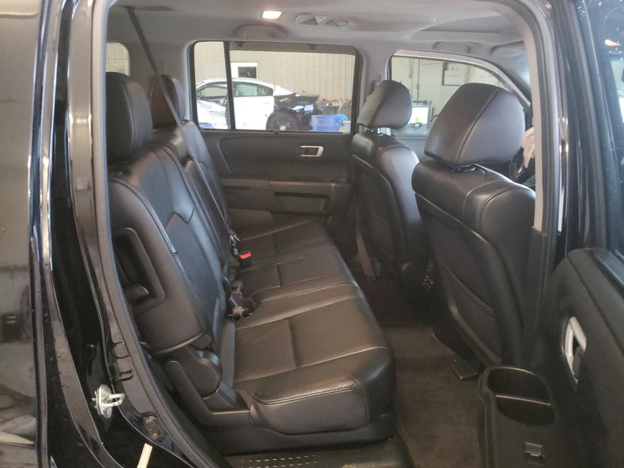Photo 6 from auction – 2012 HONDA PILOT TOUR with VIN 5FNYF4H99CB082456