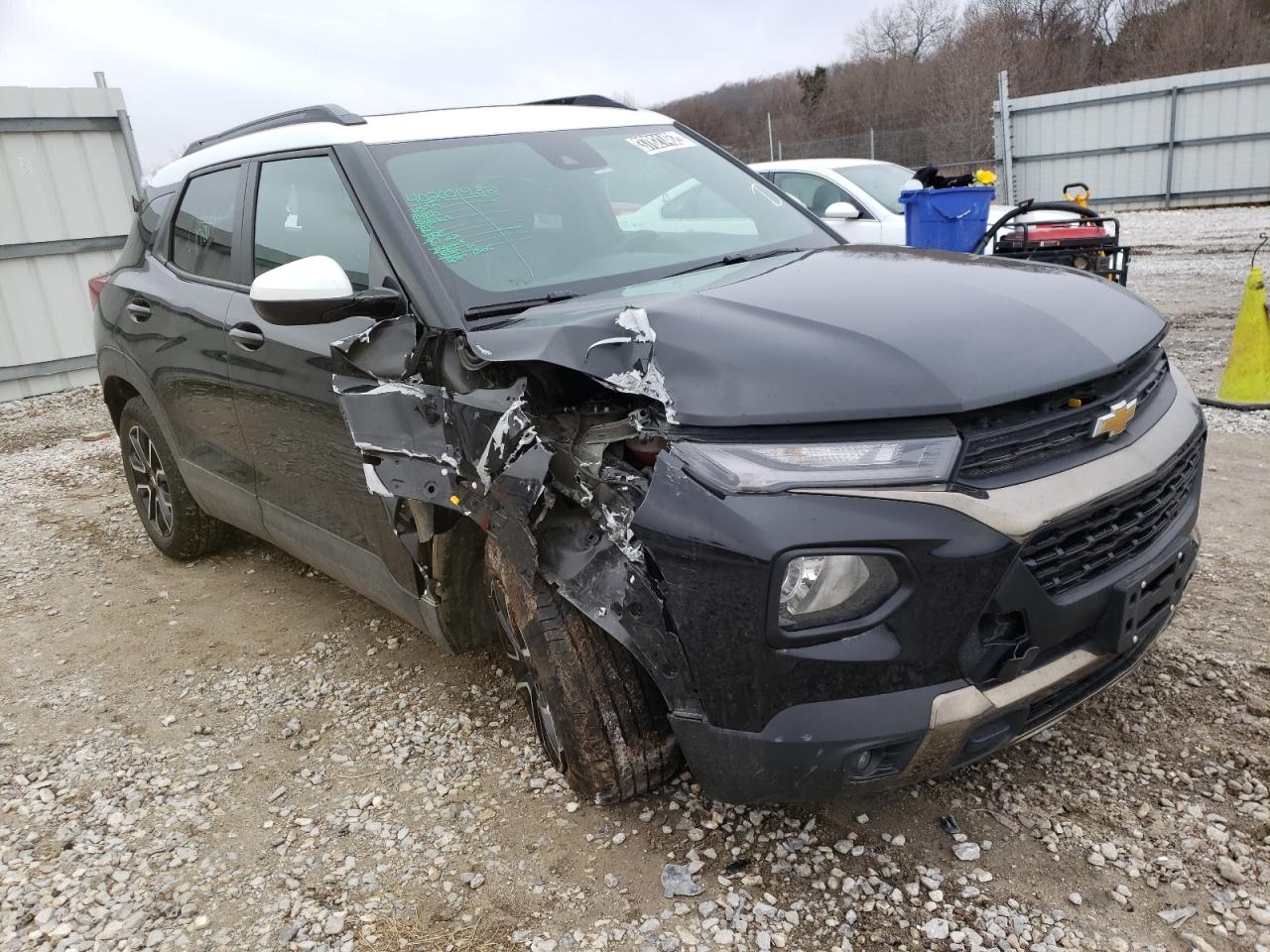CHEVROLET TRAILBLAZE 2021 with VIN KL79MSSL0MB099456 - Photo from auction