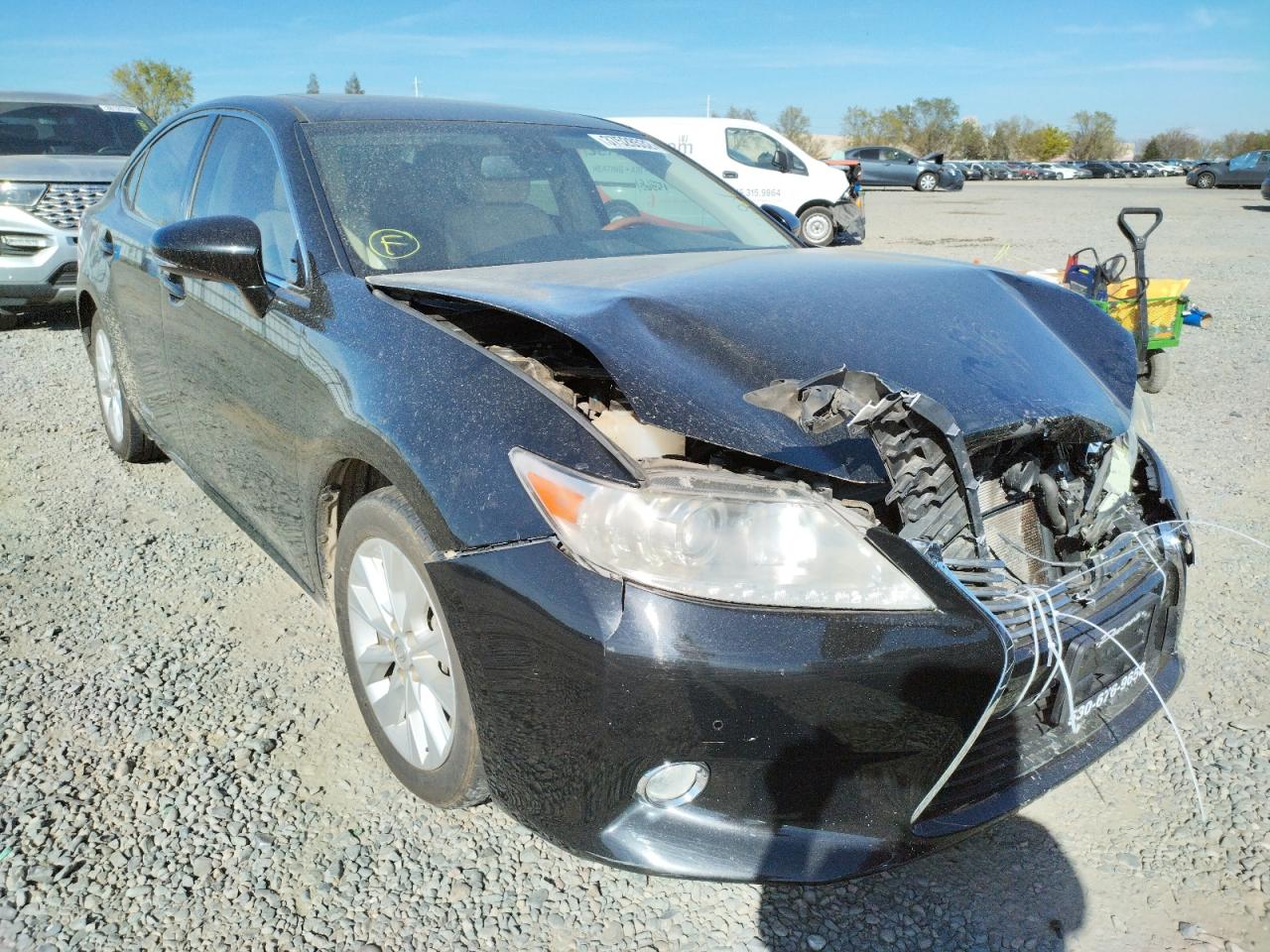 LEXUS ES 300H 2013 with VIN JTHBW1GGXD2019308 - Photo from auction