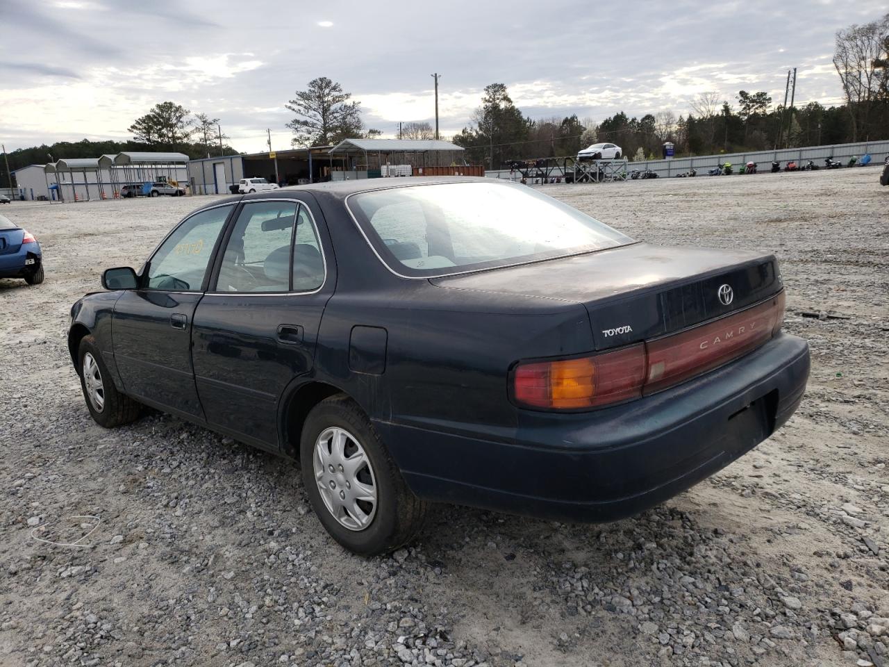 Photo 3 from auction – 1994 TOYOTA CAMRY LE with VIN 4T1SK12E2RU861196