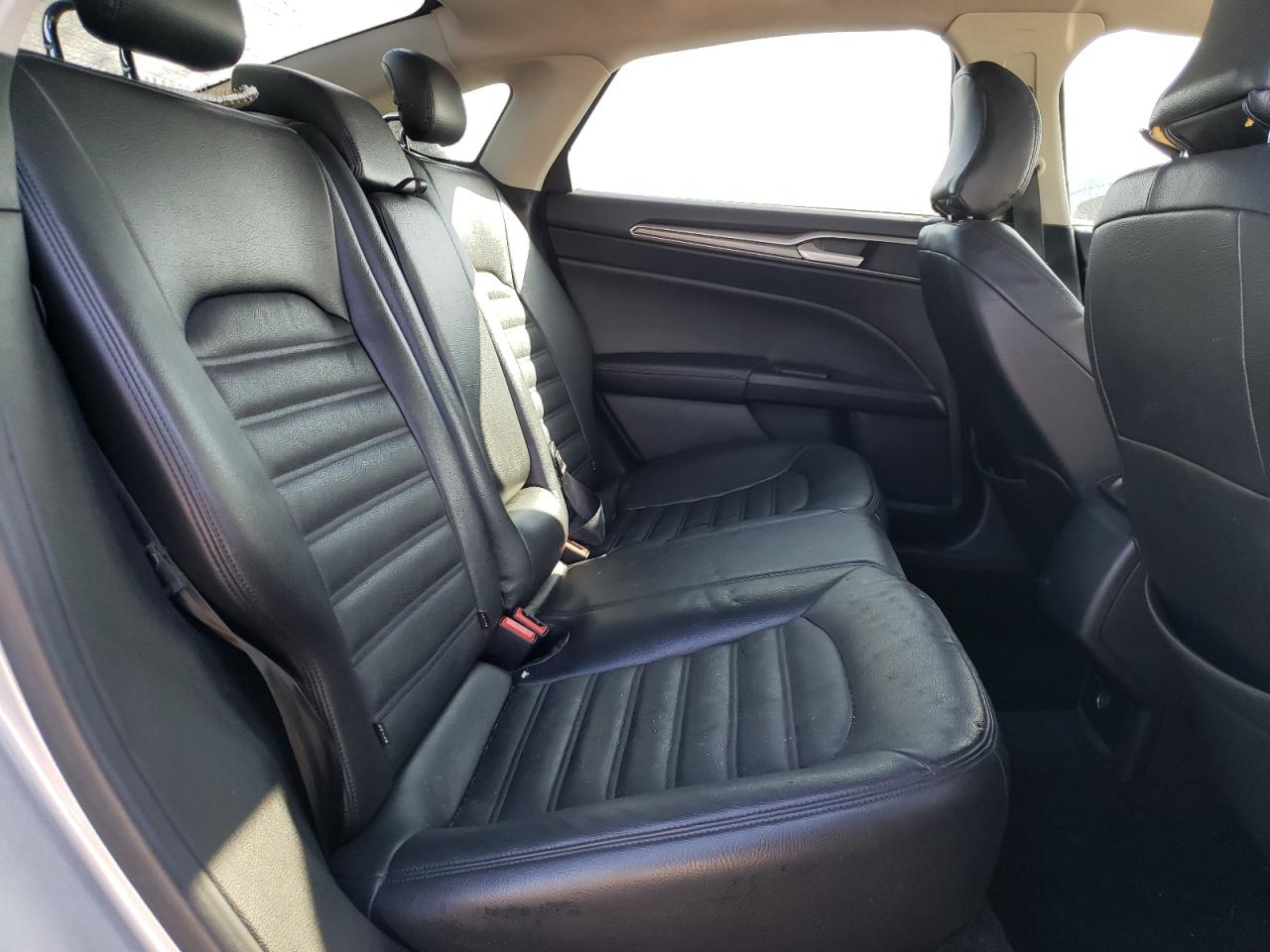 Photo 6 from auction – 2017 FORD FUSION SE with VIN 3FA6P0H76HR398100