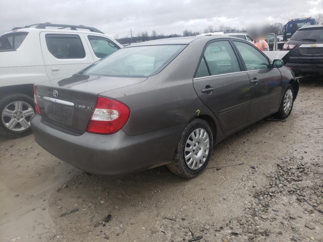 Photo 4 from auction – 2002 TOYOTA CAMRY LE with VIN 4T1BE32K62U551650