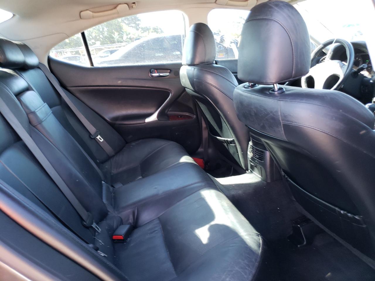Photo 6 from auction – 2008 LEXUS IS 250 with VIN JTHBK262782081925
