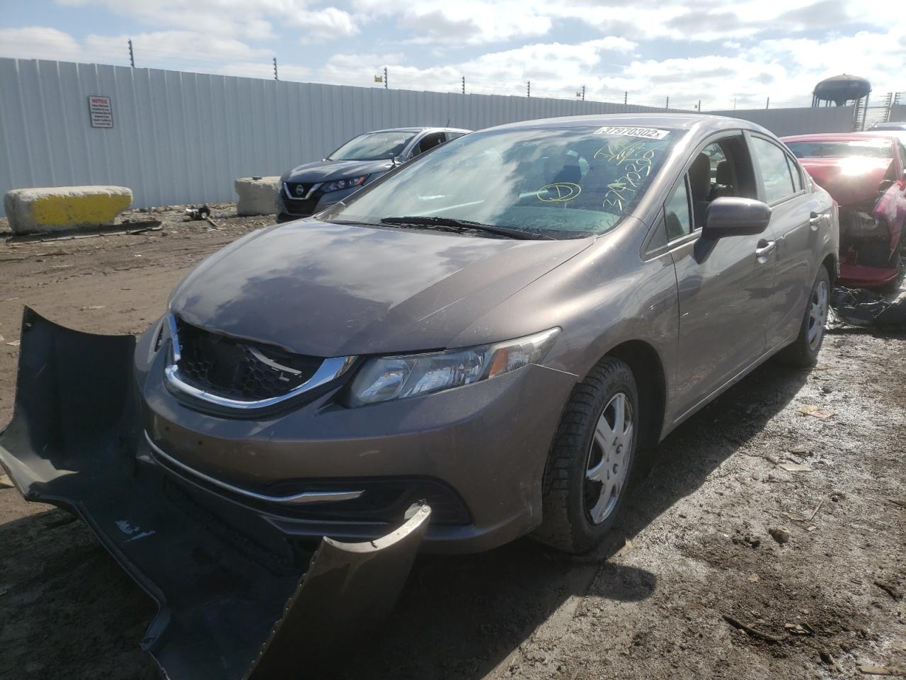 Photo 2 from auction – 2014 HONDA CIVIC LX with VIN 19XFB2F56EE002725