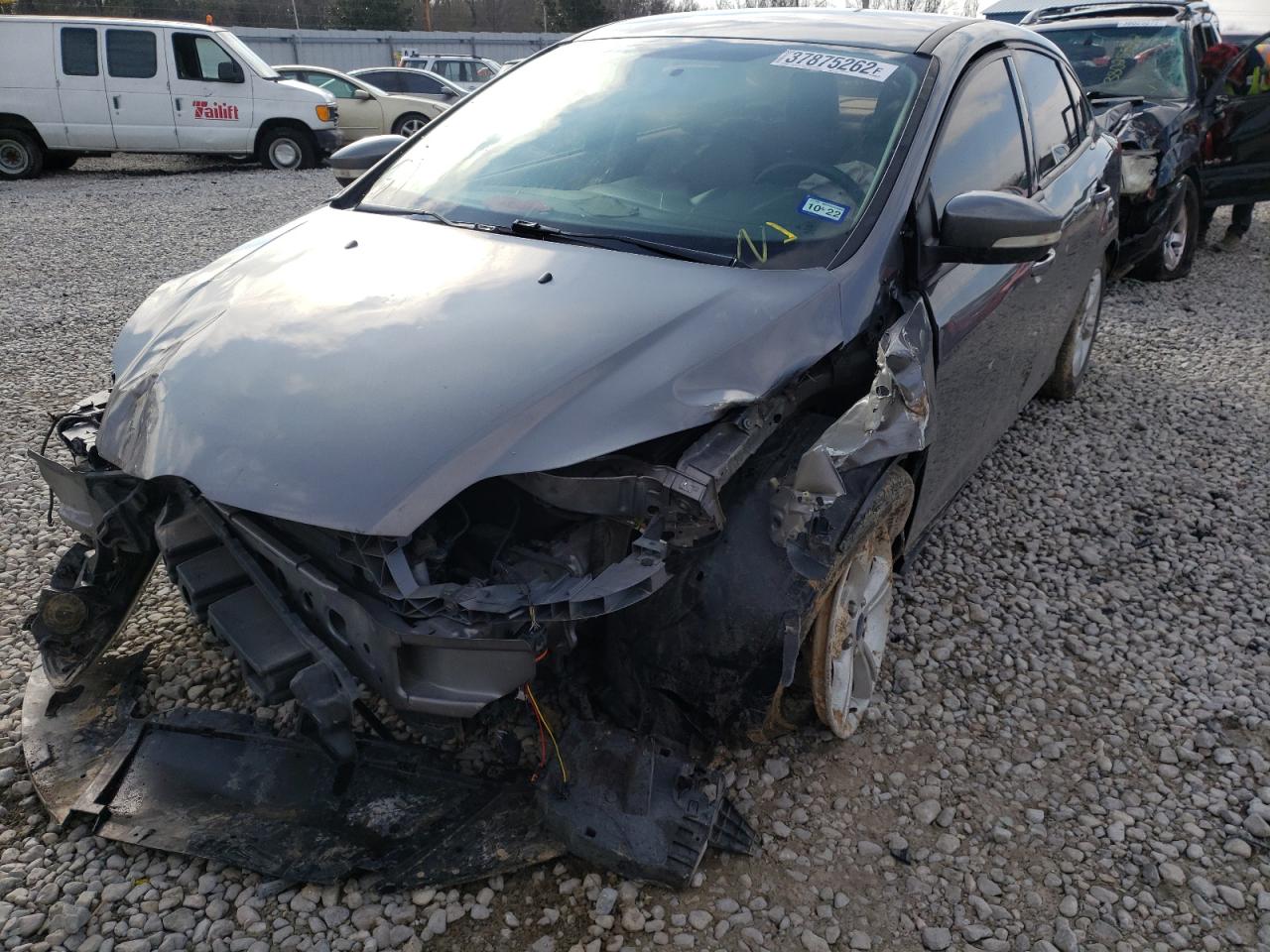 Photo 2 from auction – 2014 FORD FOCUS SE with VIN 1FADP3F2XEL419475