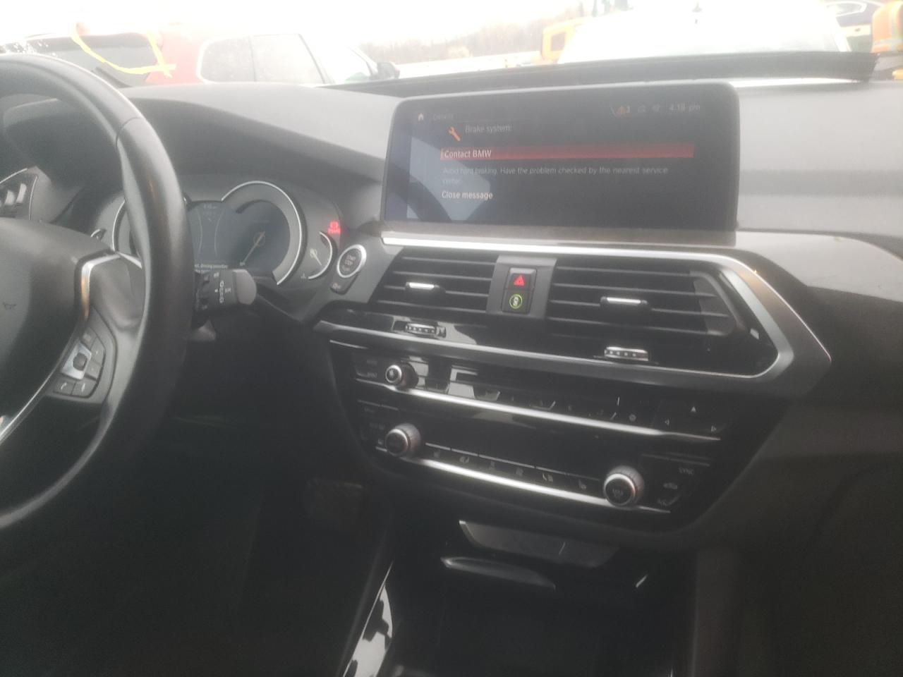 Photo 9 from auction – 2019 BMW X3 SDRIVE3 with VIN 5UXTR7C55KLR47988
