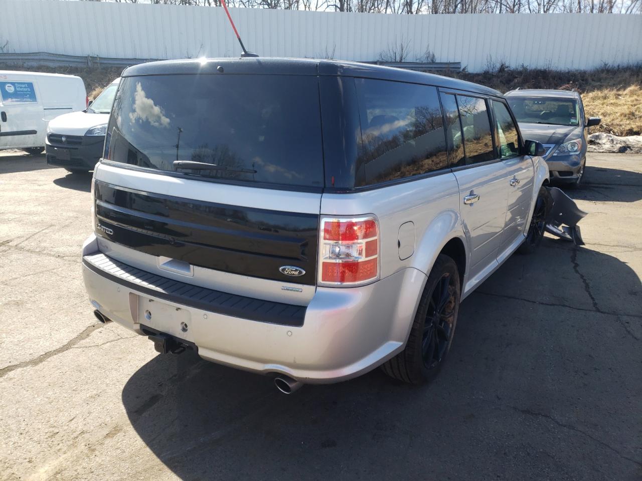 Photo 4 from auction – 2019 FORD FLEX LIMIT with VIN 2FMHK6DT1KBA26933