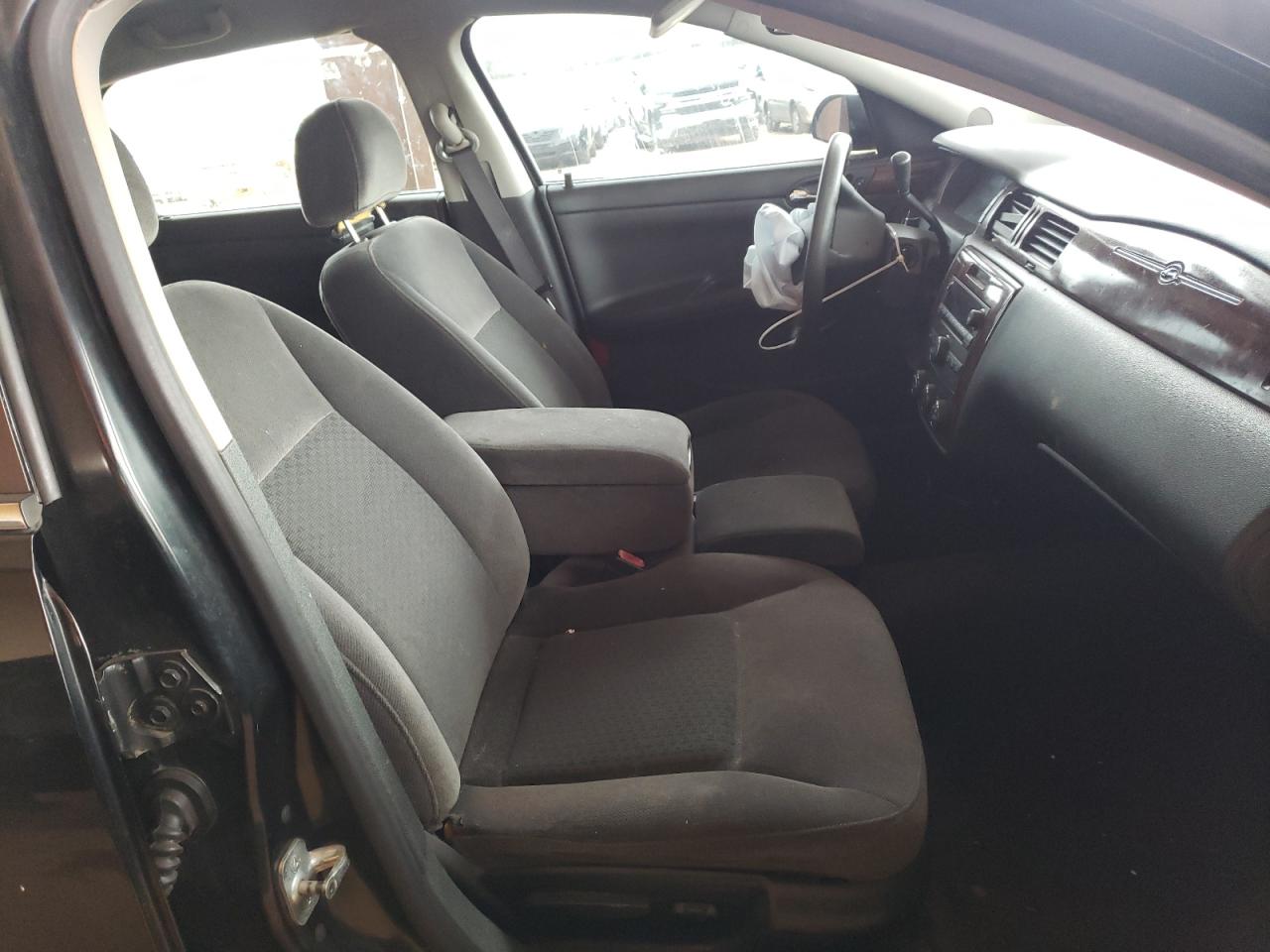 Photo 5 from auction – 2006 CHEVROLET IMPALA POL with VIN 2G1WS581269365737