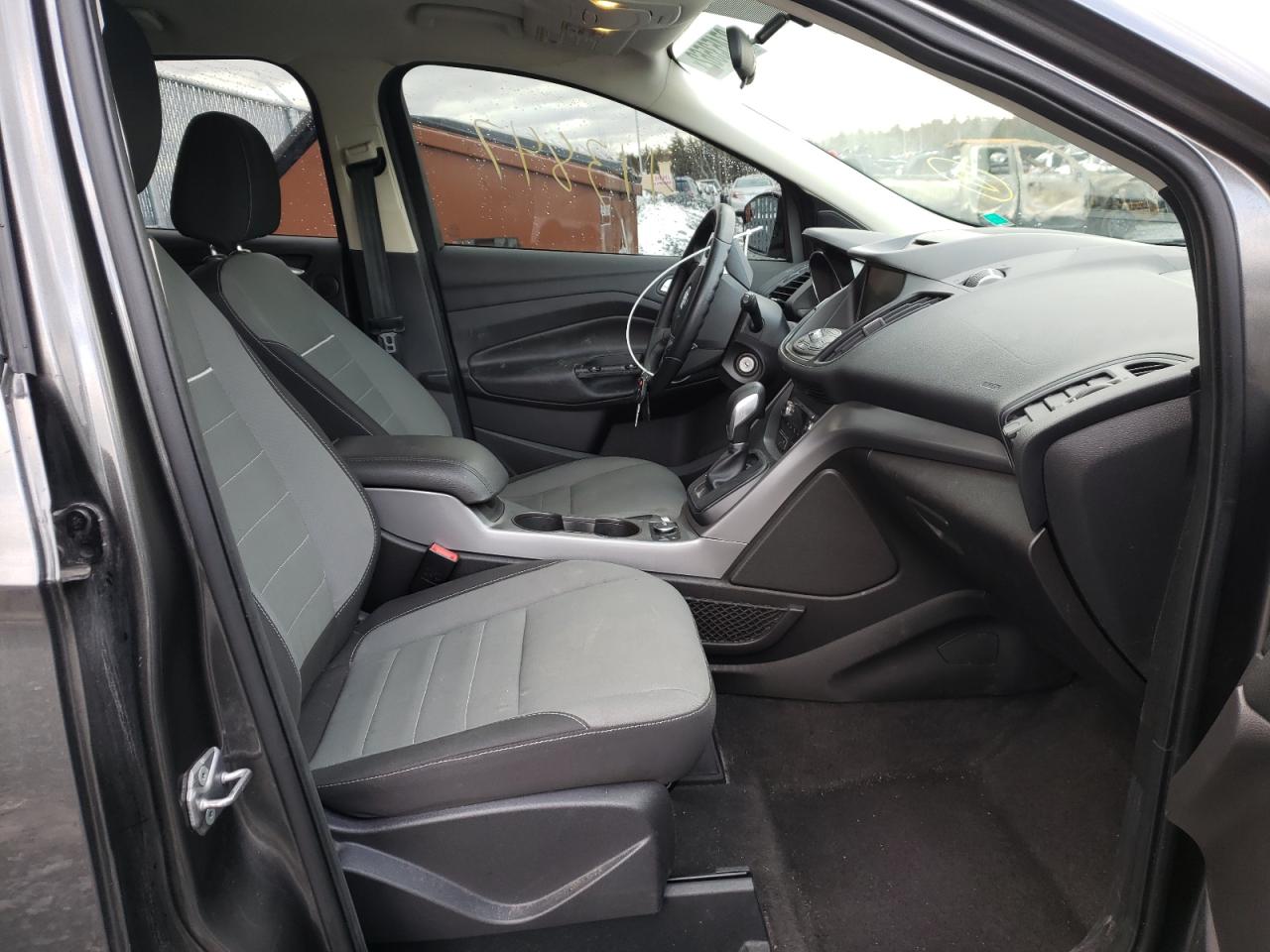 Photo 5 from auction – 2015 FORD ESCAPE SE with VIN 1FMCU9G90FUC83667