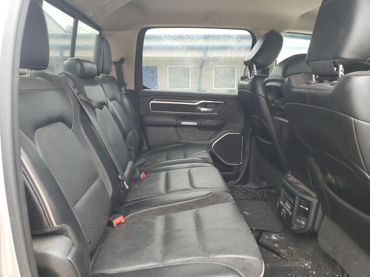 Photo 6 from auction – 2019 RAM 1500 LARAM with VIN 1C6SRFJT7KN504228