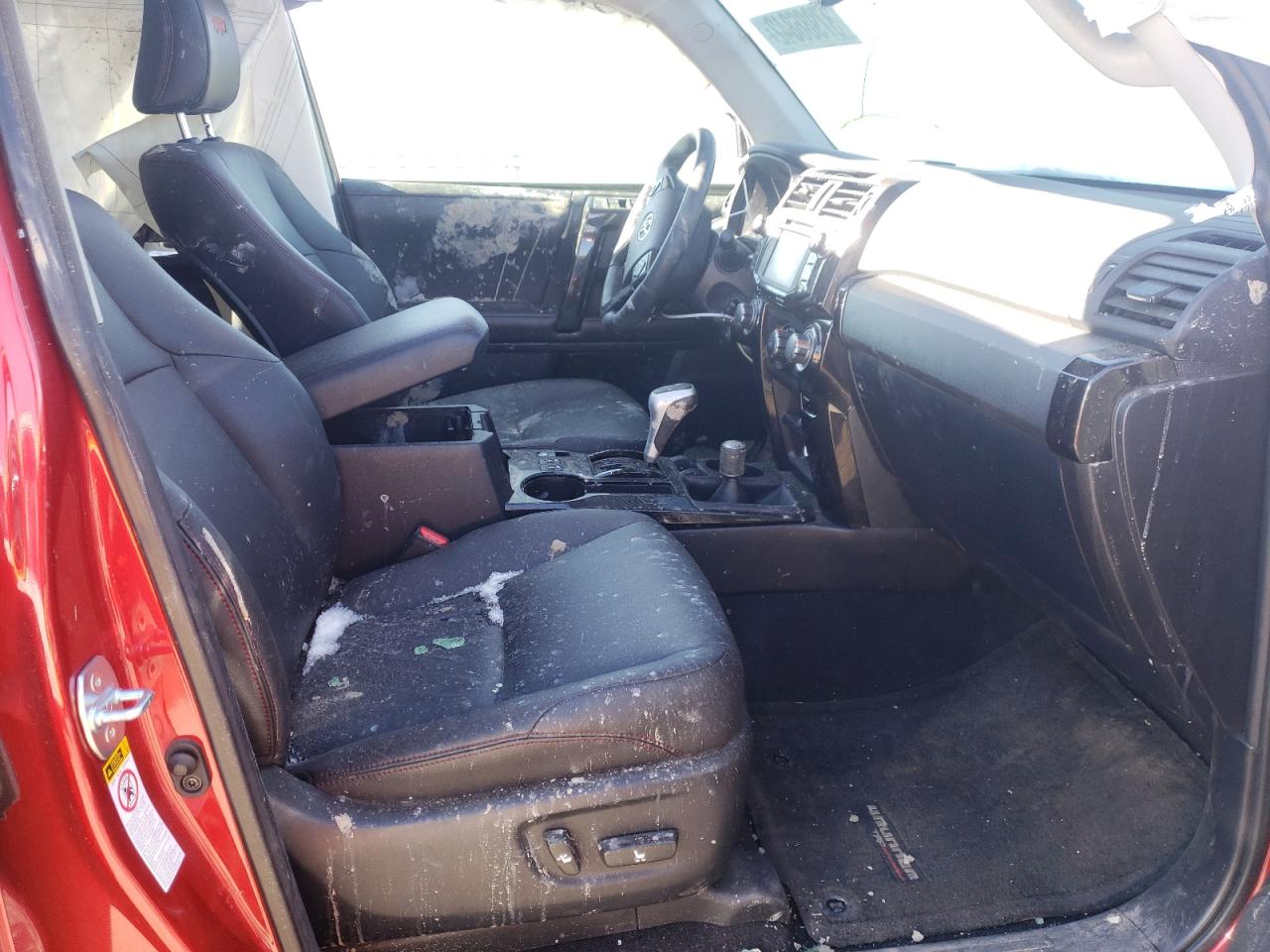 Photo 5 from auction – 2018 TOYOTA 4RUNNER SR with VIN JTEBU5JR5J5601606