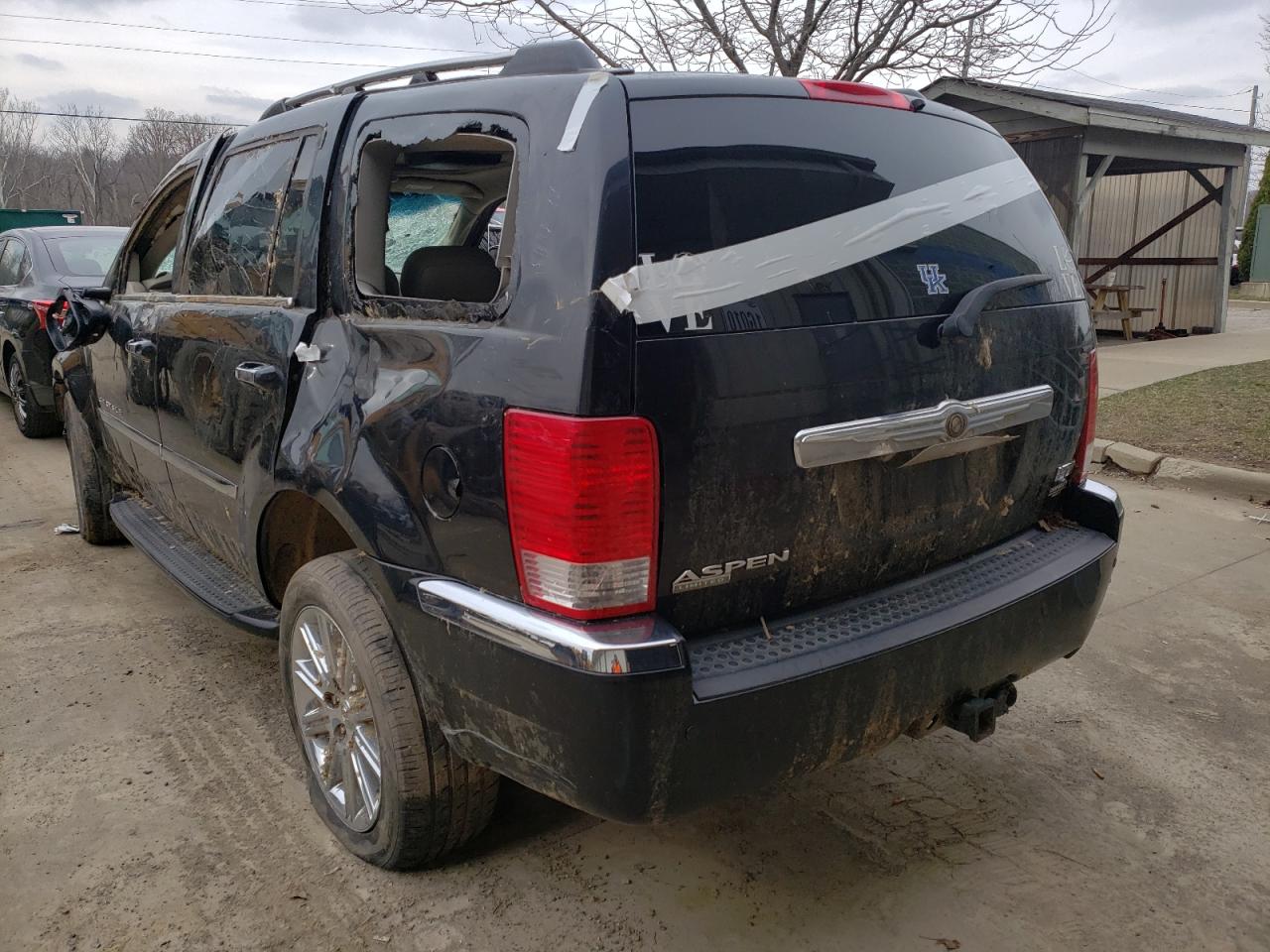 Photo 3 from auction – 2008 CHRYSLER ASPEN LIMI with VIN 1A8HW58288F124183