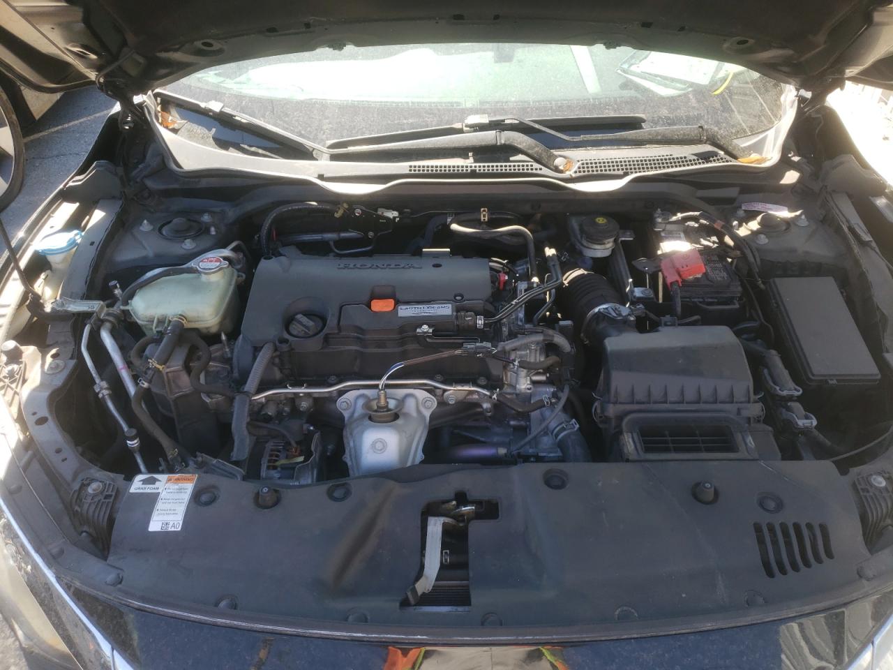 Photo 7 from auction – 2017 HONDA CIVIC LX with VIN 2HGFC2F5XHH519324