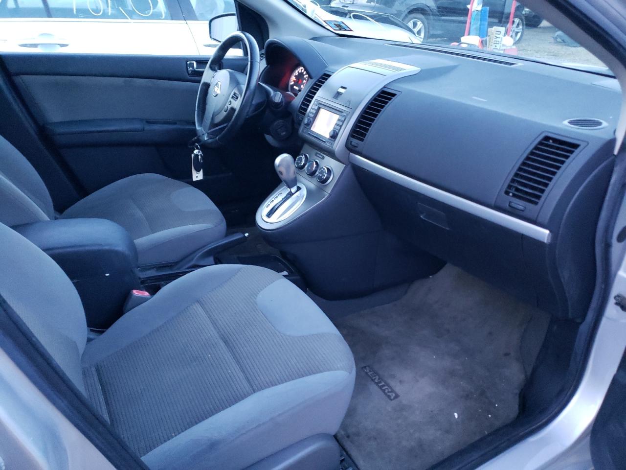 Photo 5 from auction – 2012 NISSAN SENTRA 2.0 with VIN 3N1AB6AP8CL637175
