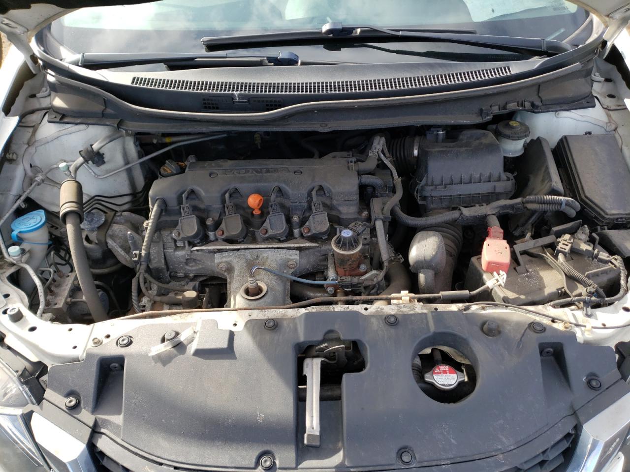 Photo 7 from auction – 2014 HONDA CIVIC LX with VIN 19XFB2F55EE218095