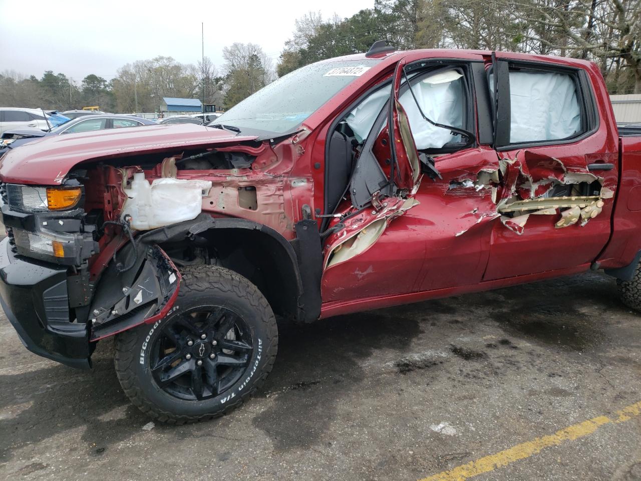 Photo 10 from auction – 2019 CHEVROLET SILVERADO with VIN 3GCPYCEF7KG131642