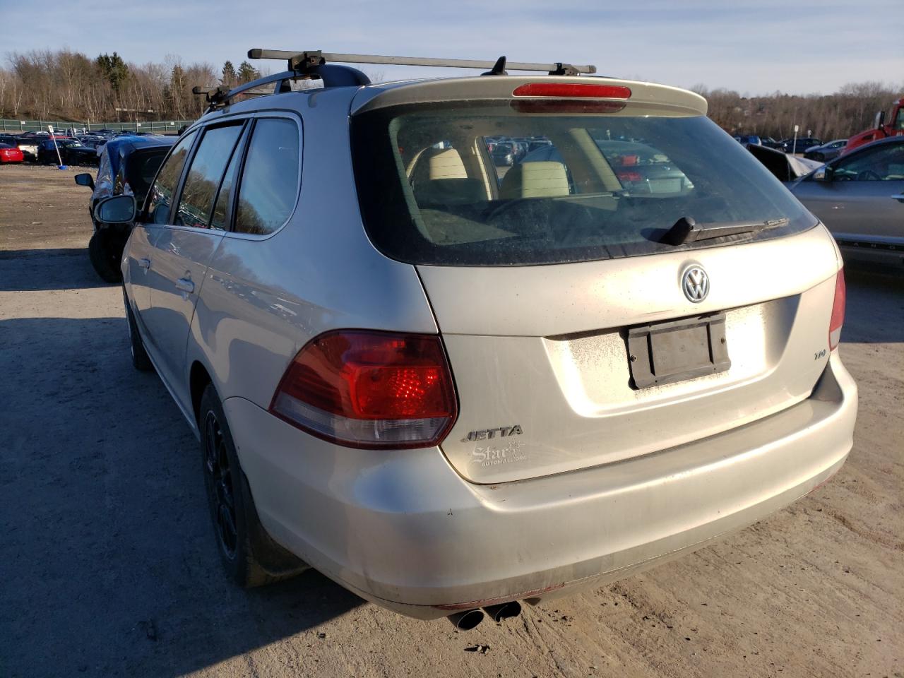 Photo 3 from auction – 2011 VOLKSWAGEN JETTA TDI with VIN 3VWML7AJ3BM697962