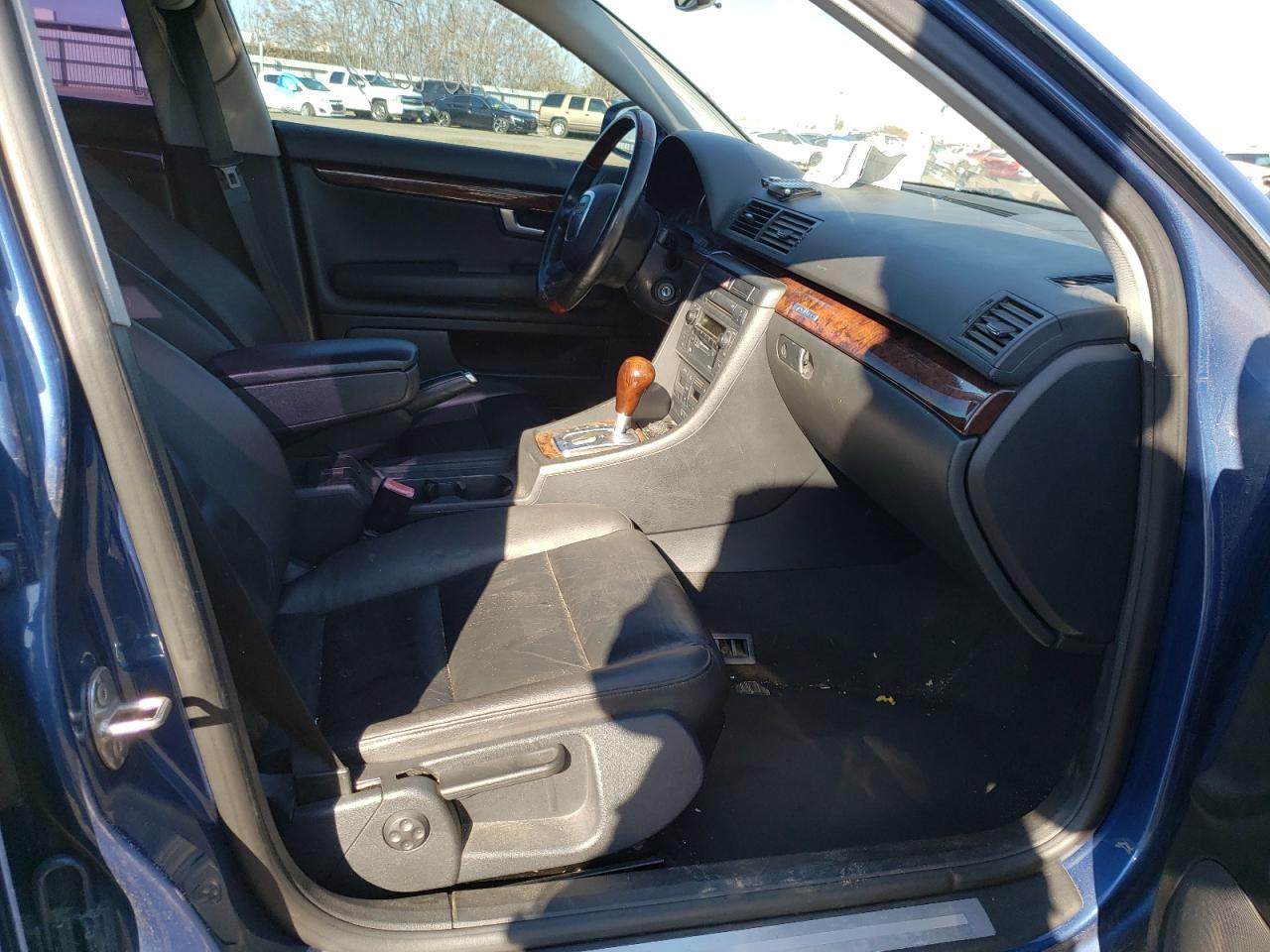 Photo 5 from auction – 2006 AUDI A4 2.0T QU with VIN WAUDF78EX6A245042