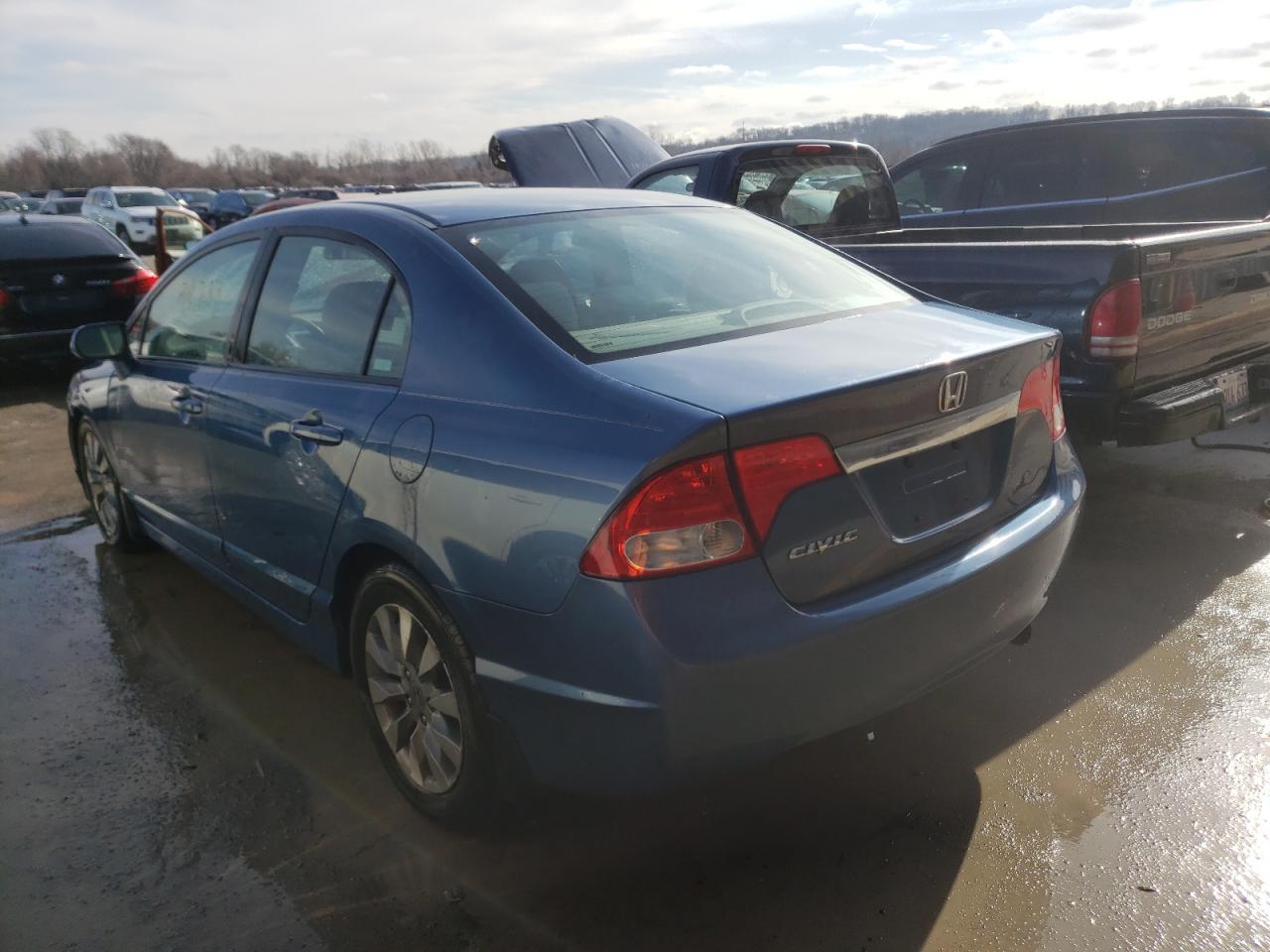 Photo 3 from auction – 2009 HONDA CIVIC EX with VIN 19XFA16819E026105