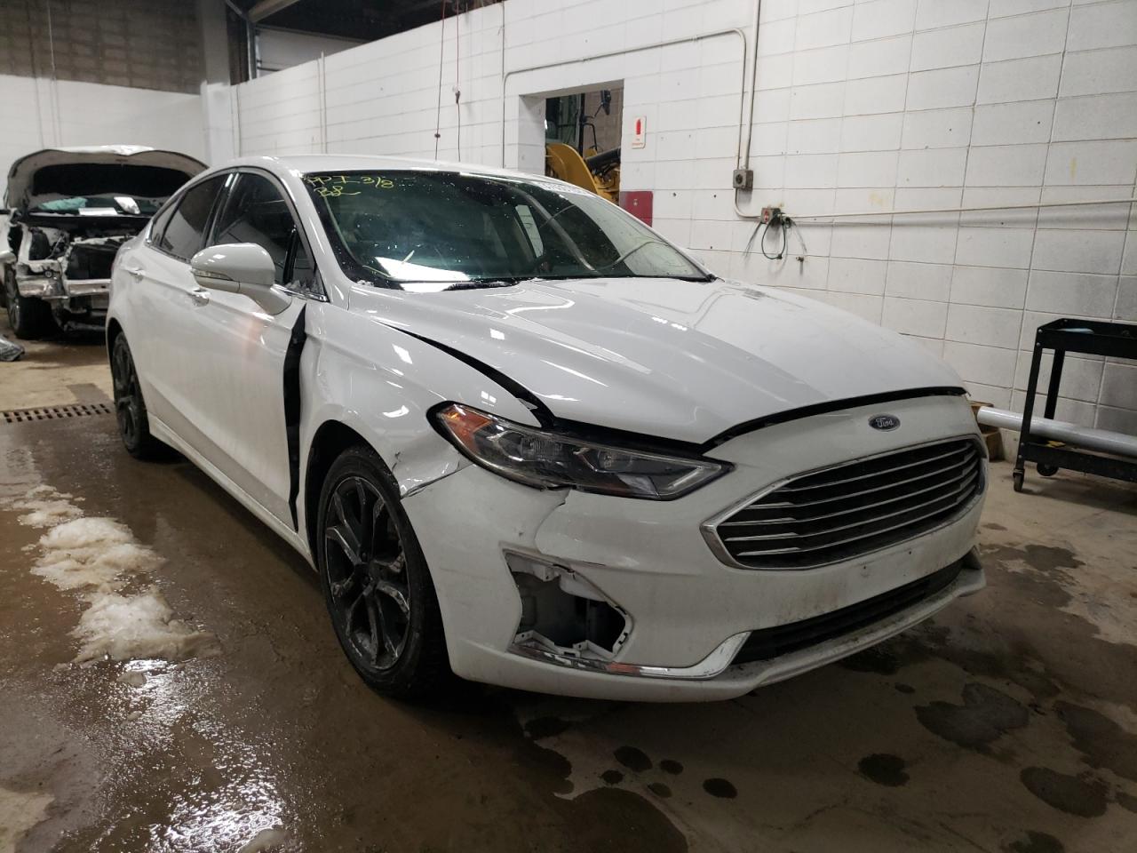 FORD FUSION SEL 2020 with VIN 3FA6P0CDXLR177508 - Photo from auction