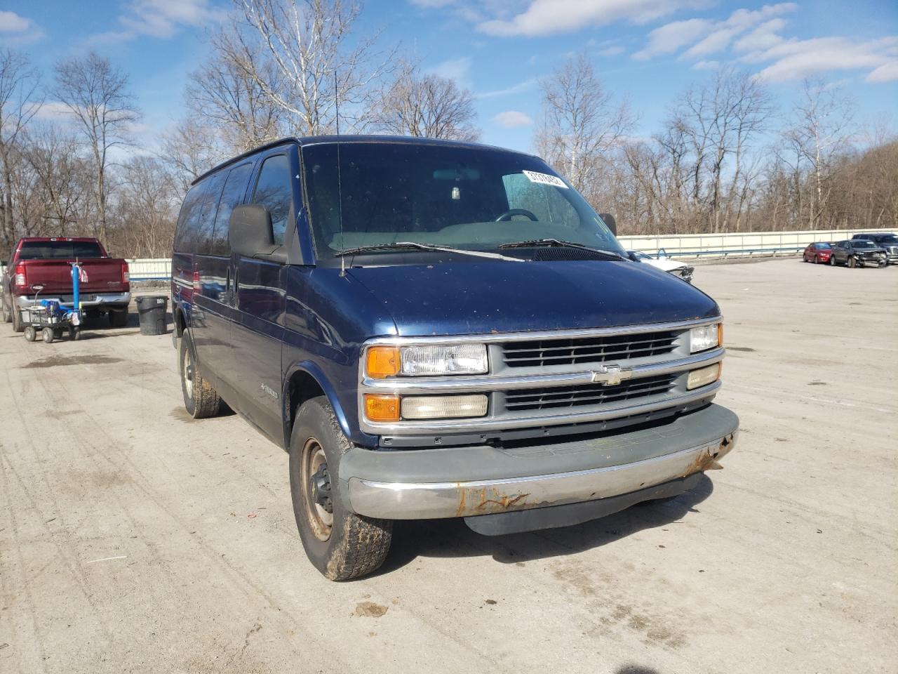Photo 9 from auction – 2001 CHEVROLET EXPRESS G2 with VIN 1GCGG25R511153854