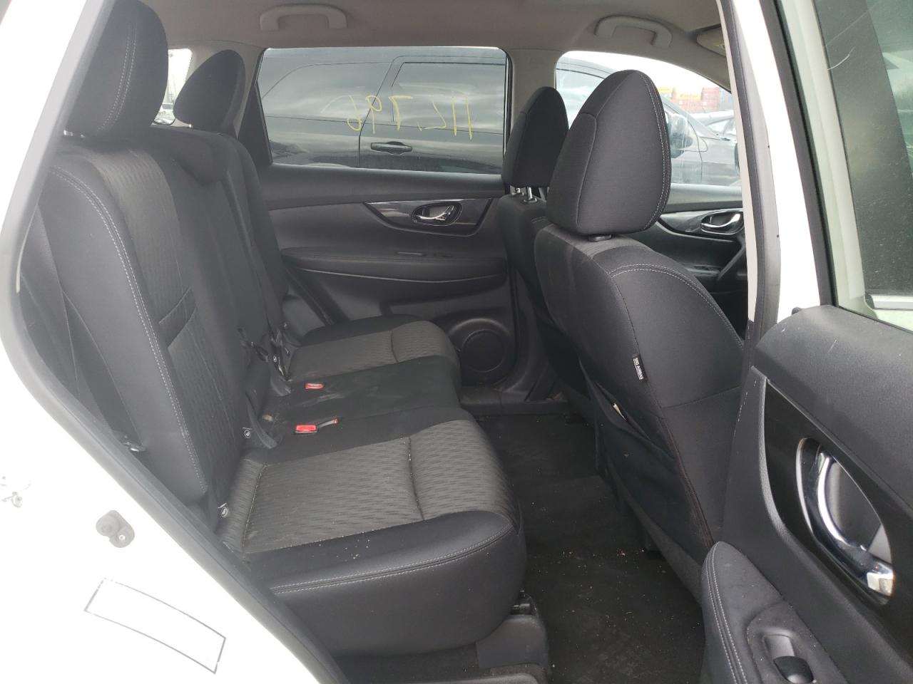 Photo 6 from auction – 2017 NISSAN ROGUE S with VIN KNMAT2MTXHP538347