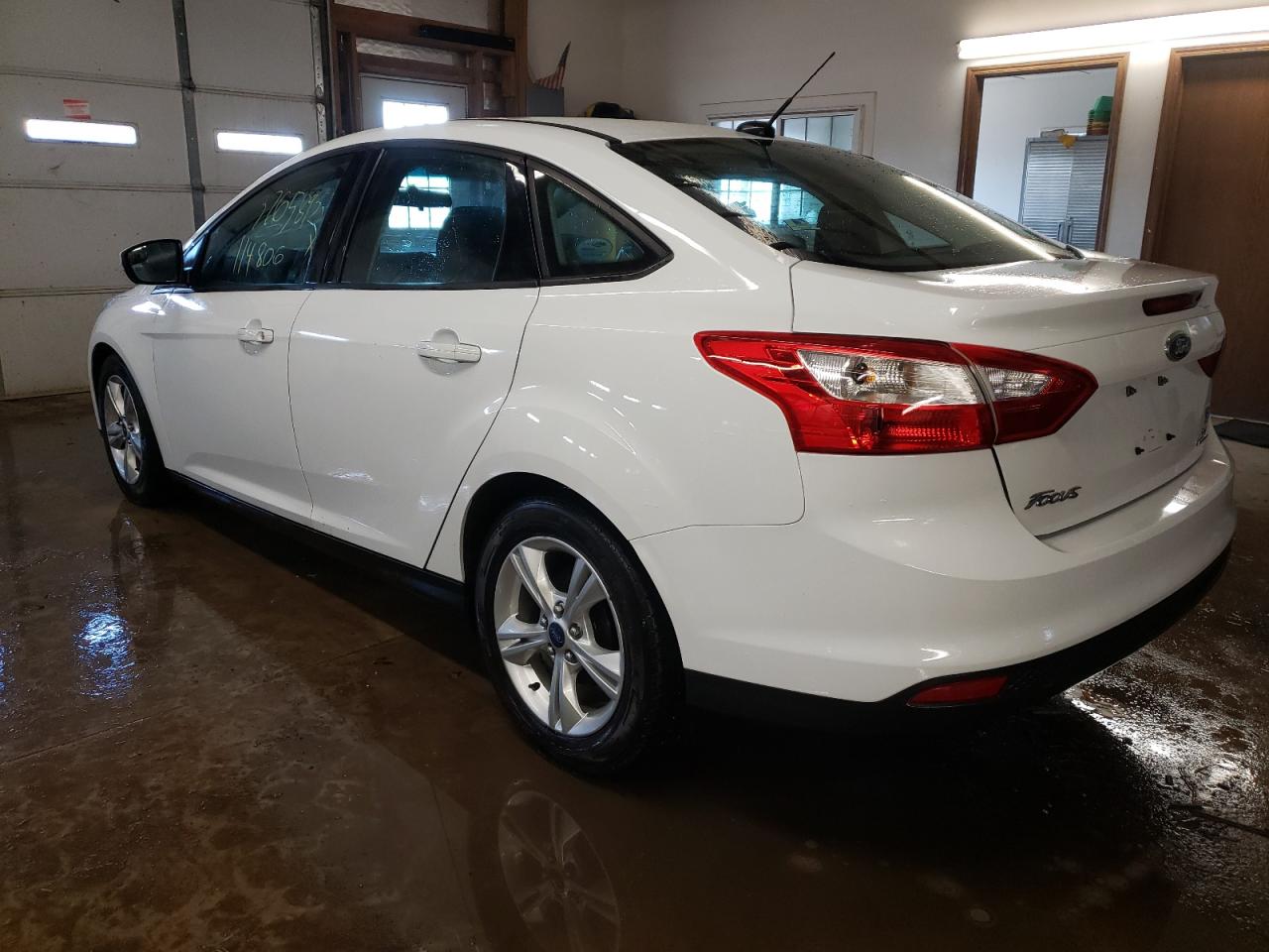 Photo 3 from auction – 2014 FORD FOCUS SE with VIN 1FADP3F23EL109748