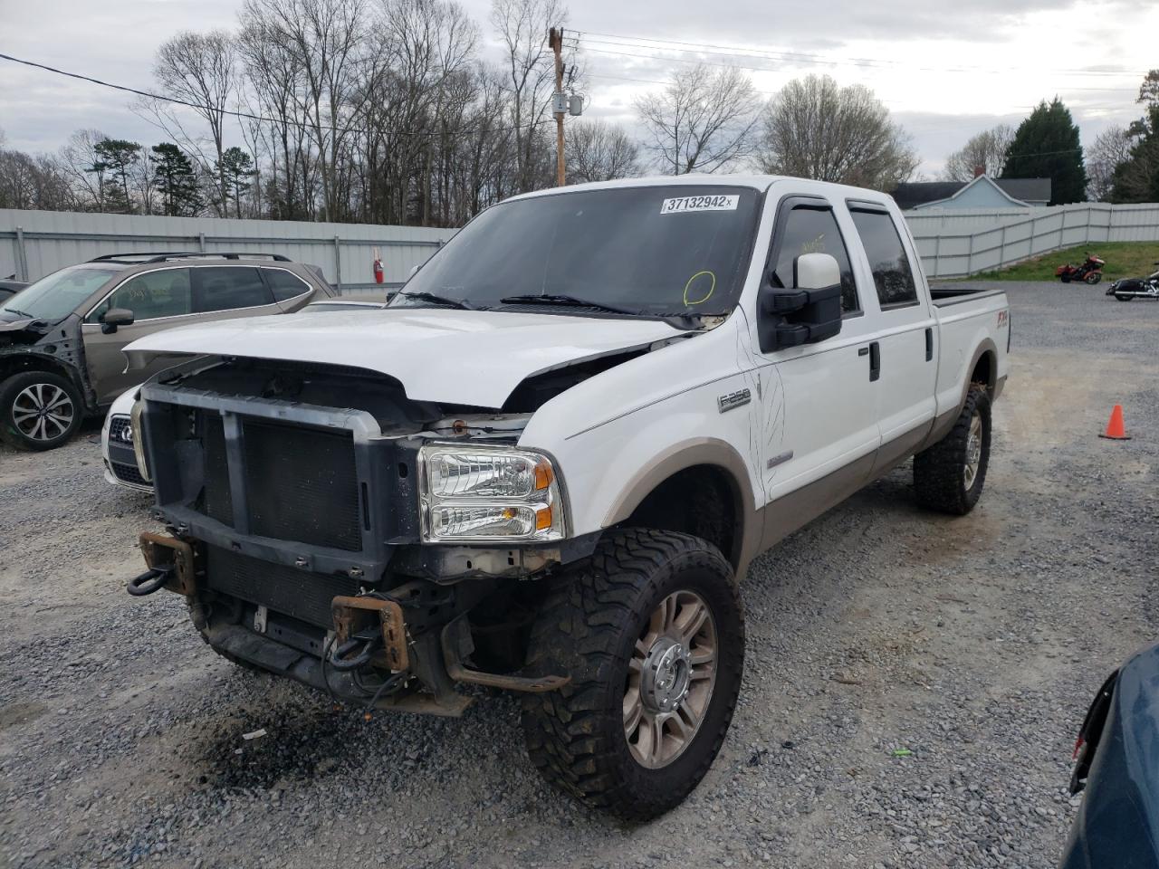 Photo 2 from auction – 2007 FORD F250 SUPER with VIN 1FTSW21P07EA75647