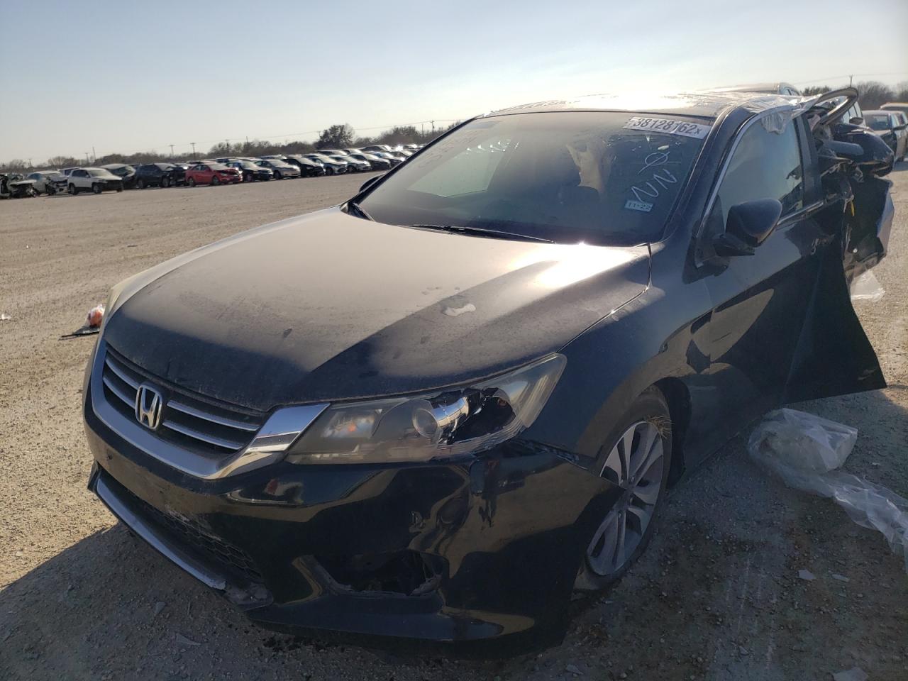 Photo 2 from auction – 2014 HONDA ACCORD LX with VIN 1HGCR2F32EA057142