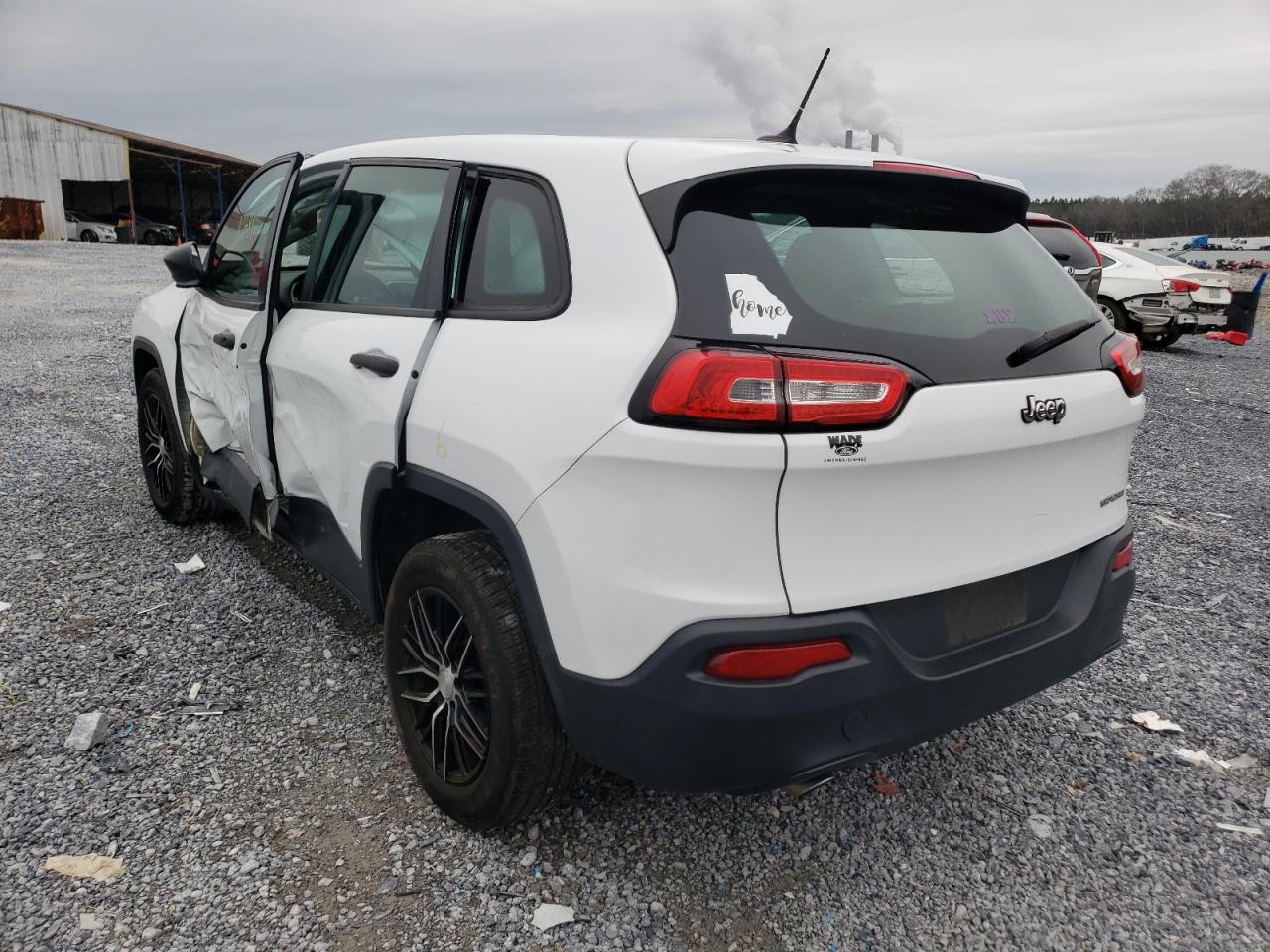 Photo 3 from auction – 2014 JEEP CHEROKEE S with VIN 1C4PJLAB1EW104546