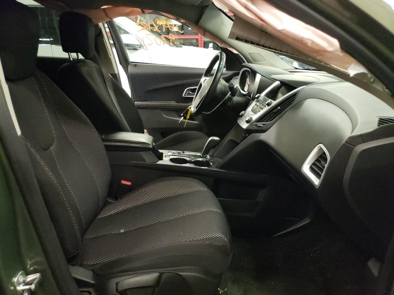 Photo 5 from auction – 2015 CHEVROLET EQUINOX LT with VIN 2GNFLFEK4F6230176
